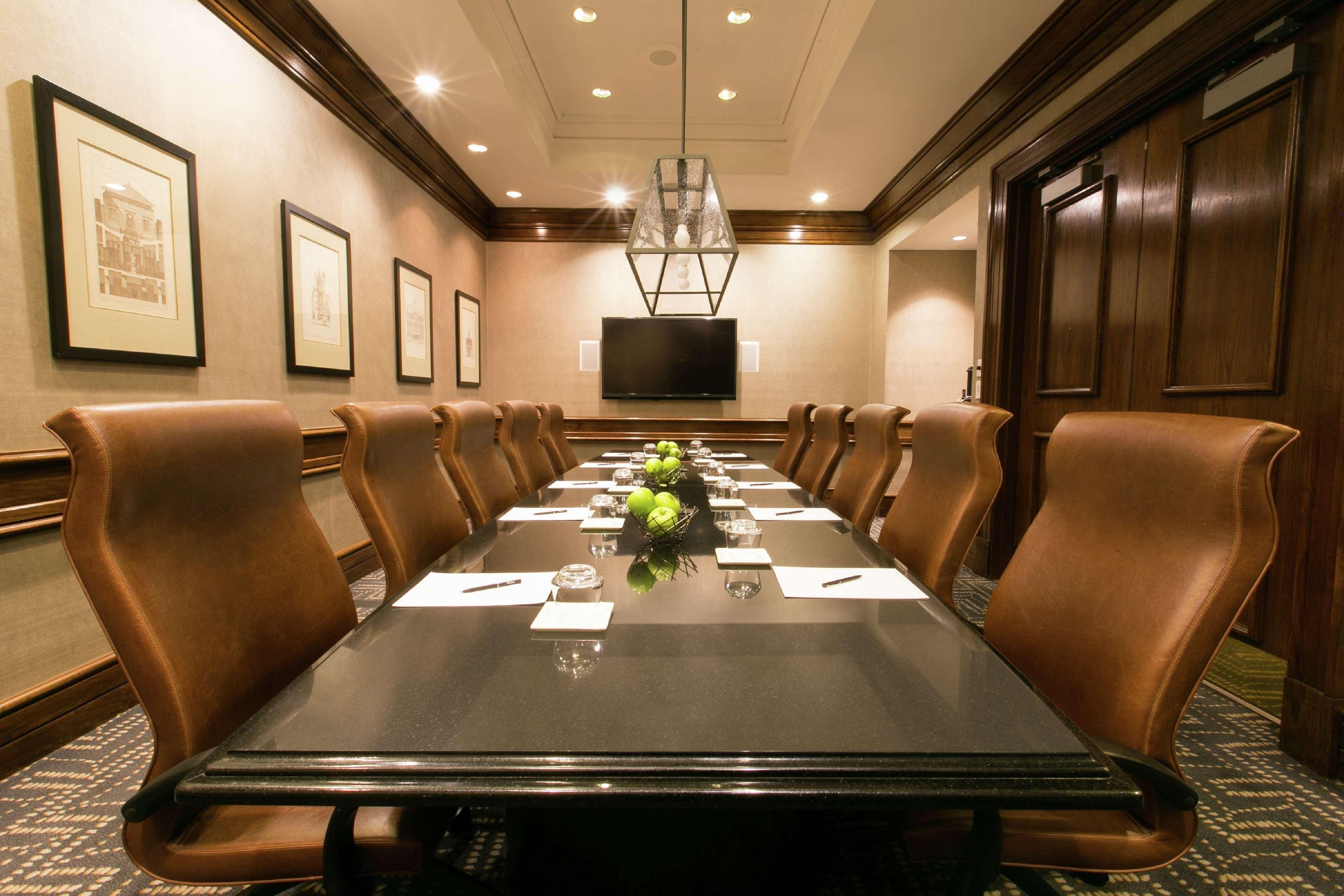 Hilton Dallas-Park Cities Ngoại thất bức ảnh