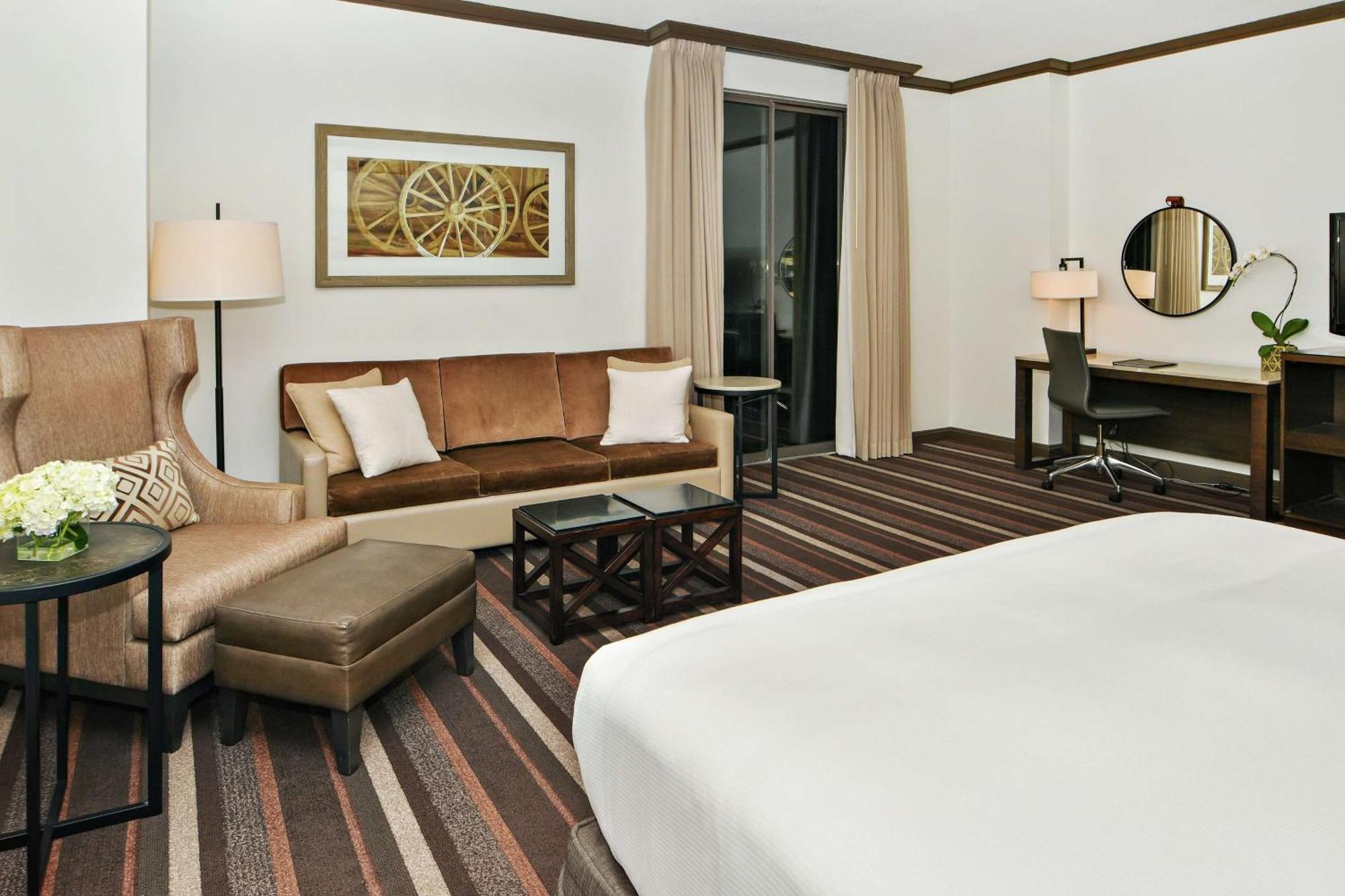 Hilton Dallas-Park Cities Ngoại thất bức ảnh